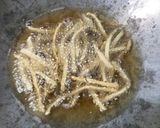 Foto langkah ke 4 dari resep Stik Bawang.