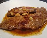 Foto del paso 4 de la receta: Filete de ternera a la plancha con salsa de limón y ajo