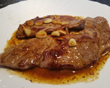 Foto del paso 4 de la receta: Filete de ternera a la plancha con salsa de limón y ajo