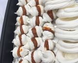 Foto del paso 2 de la receta: Merenguitos con dulce de leche y chocolate