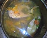 Foto langkah ke 4 dari resep Sup Ikan Patin.