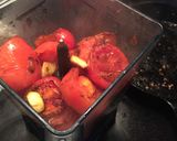 A picture of step 3 of Tomatillo salsa.