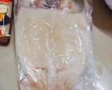 A picture of step 1 of Korean Seafood Pancakes (Bánh xèo Hàn Quốc).