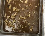 वॉल्नट ब्राउनी विद चॉकलेट सॉस (chocolate brownie with chocolate sauce recipe in Hindi) रेसिपी चरण 4 फोटो