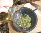 Foto del paso 2 de la receta: Pasta con salsa de setas, castañas y almendras