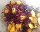 A picture of step 6 of Sauteed baby potatoes with beetroot and amaranth leaves.