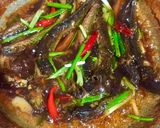 Hình bước làm 2 của món Cá kèo kho tiêu
