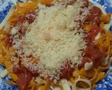 Foto del paso 3 de la receta: Cintas bicolor con salsa rápida (para frezar)