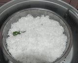 Foto langkah ke 1 dari resep Kue Putu Naga Merah.