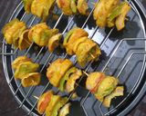 A picture of step 3 of Tandoori Aloo Tikka.