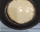 Φωτογραφία βήματος 4 της συνταγής Pancakes 🥞💕 (απλή παραδοσιακή συνταγή)