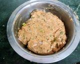 मेथीचे थालीपीठ (methi thalipith recipe in marathi) रेसिपी स्टेप 2 फोटो 