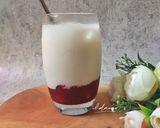 Foto langkah ke 4 dari resep Korean Strawberry Milk.