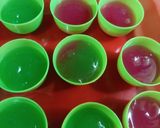 Foto langkah ke 3 dari resep Khanom Leum Kleun (dessert Thailand).