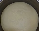 Foto langkah ke 3 dari resep Roti Kasur Topping Keju.