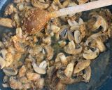 A picture of step 3 of Meatballs in creamy mushroom sauce.