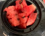 A picture of step 3 of Fresh Watermelon and mint juice.