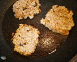Foto del paso 5 de la receta: Tortitas de avena con frutos secos y crema de cacahuete