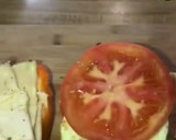 Foto del paso 4 de la receta: Sándwich de bell peppers con huevos estrellados