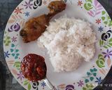 Foto langkah ke 7 dari resep Ayam ungkep bumbu kuning.
