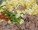 A picture of step 3 of Chapli kabab.