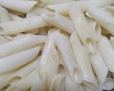 व्हाइट सॉस पास्ता (white sauce pasta recipe in hindi) रेसिपी चरण 5 फोटो
