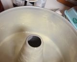 A picture of step 7 of Vanilla Pound Cake.