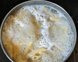 A picture of step 1 of Penne pasta in white sauce (with fresh cream and cheese).