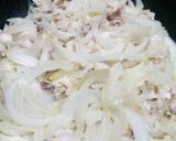Foto del paso 3 de la receta: Tarta de  pollo express con masa casera