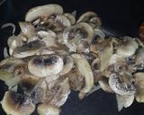 صورة لخطوة 3 من وصفة شوربه ماشروم