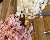 Foto del paso 1 de la receta: Arroz "chino" con bacon y perejil 🌿