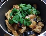 A picture of step 5 of Hong Kong Eel Pot 港式鰻魚煲.