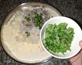 A picture of step 3 of Cabbage paratha.