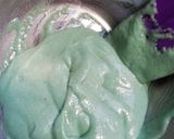 Foto del paso 4 de la receta: Macaron de menta con base de merengue italiano