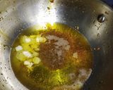 A picture of step 2 of Kantola sabji.