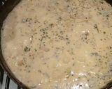 Foto del paso 4 de la receta: Fideos con crema de verdeo y pollo 😉