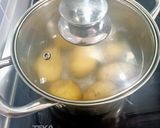 Foto del paso 1 de la receta: Patatas aplastadas al horno con mojo picón