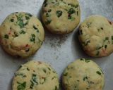 A picture of step 6 of Sweet potato paratha.