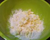 A picture of step 1 of Easy Shortbread Mince Pies.
