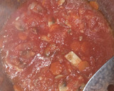 Foto del paso 2 de la receta: Tacos de cerdo en salsa tomate