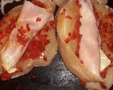 Foto del paso 3 de la receta: Pollo relleno con salsa