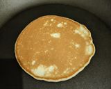 Foto langkah ke 4 dari resep Pancake Banana.