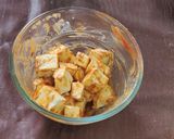 A picture of step 2 of Paneer fried rice.