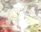 A picture of step 1 of Gobhi Gajar ka Achar.
