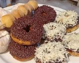 Foto langkah ke 6 dari resep Donat empuk anti gagal.