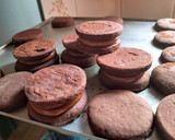 Foto del paso 1 de la receta: Alfajores de Chocolate, con dulce de leche y Bañados en chocolate 🍫