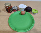 Foto del paso 1 de la receta: Arroz basmati con huevo, pimientos, atún y aguacate 😋