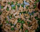 Une image de l'étape 2 de Pates jambon petit pois façon risotto. #posterestival.
