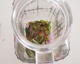 A picture of step 2 of Mooru Ice (Spiced Yogurt Drink).