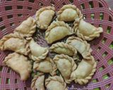 Foto langkah ke 3 dari resep Pastel kering abon.